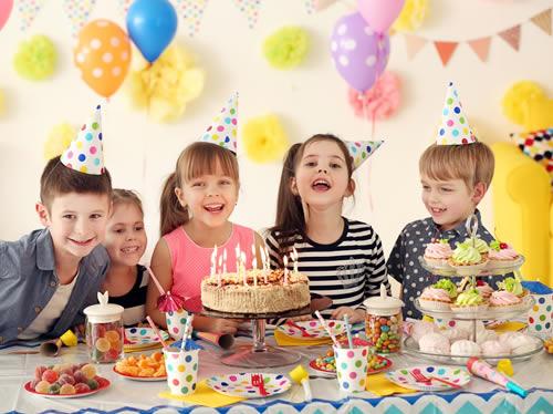 Delicious Bites & Perfect Party Spots